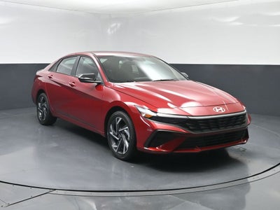 2025 Hyundai ELANTRA HEV SEL Sport