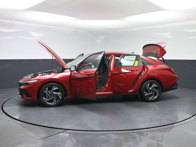 2025 Hyundai ELANTRA HEV SEL Sport