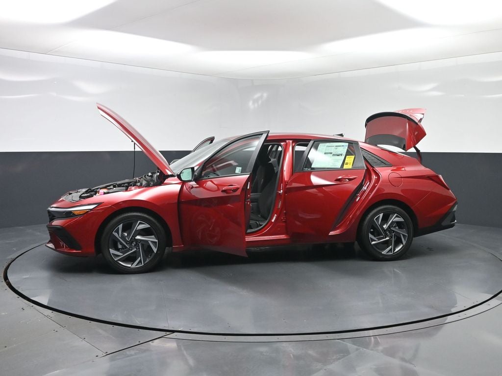 2025 Hyundai ELANTRA HEV SEL Sport