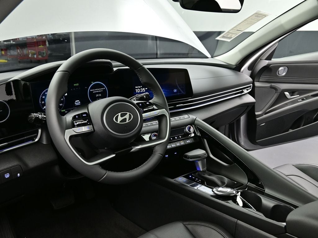 2025 Hyundai ELANTRA HYBRID Limited