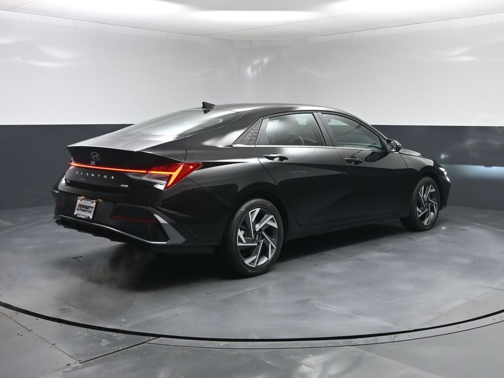 2026 Hyundai ELANTRA HYBRID Limited