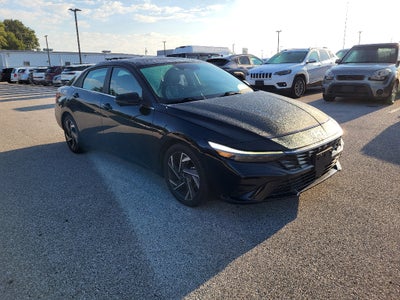 2024 Hyundai ELANTRA Limited