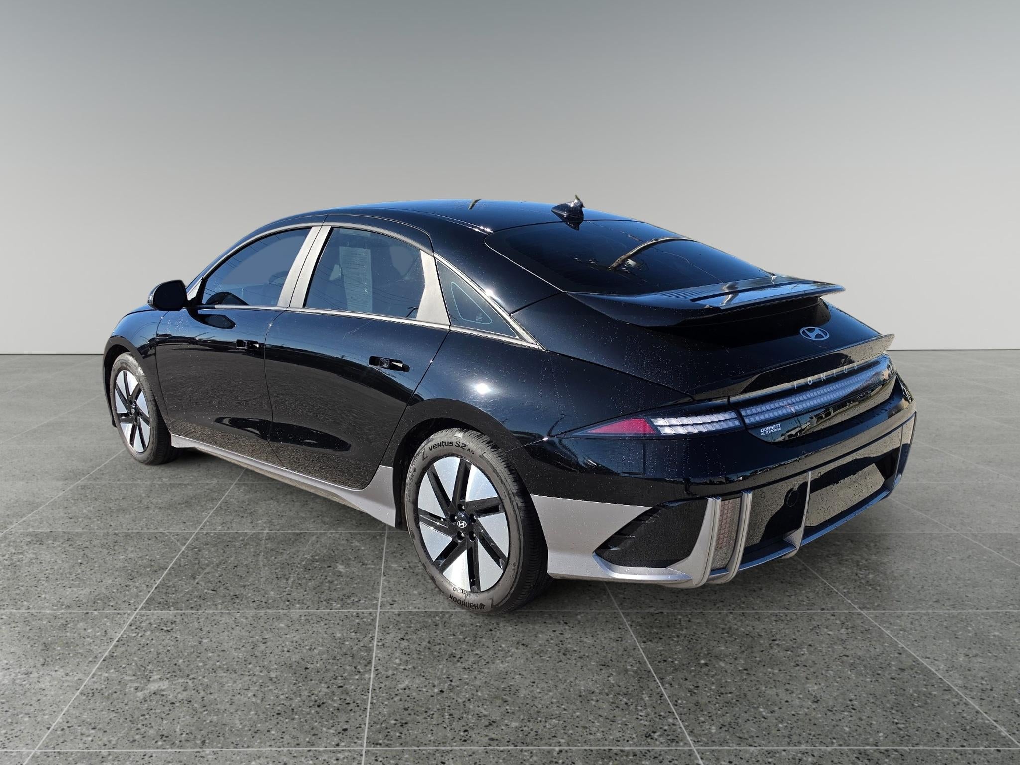 2025 Hyundai IONIQ 6 SE
