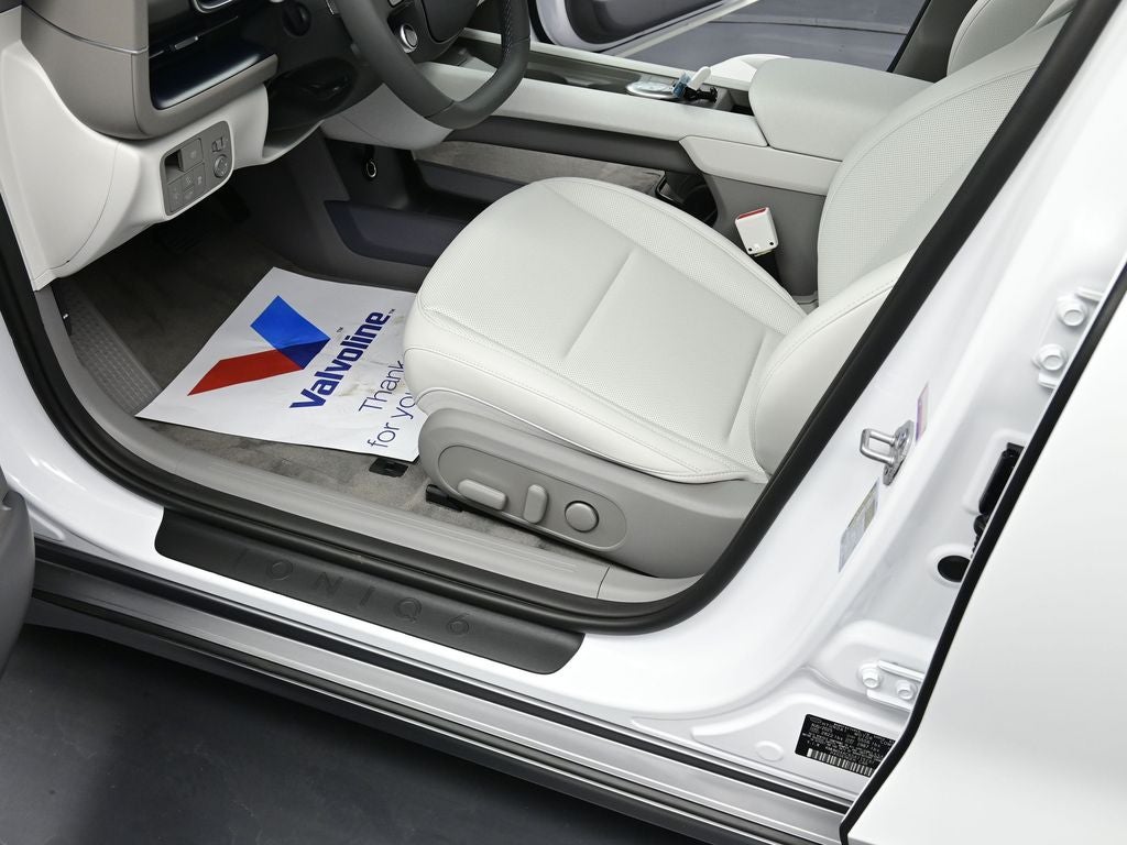 2025 Hyundai IONIQ 6 SEL