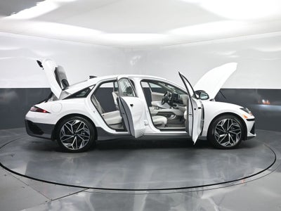2025 Hyundai IONIQ 6 SEL