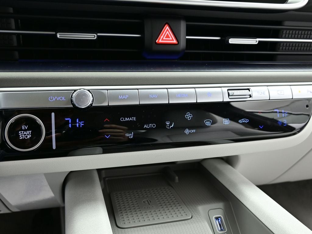 2025 Hyundai IONIQ 6 SEL