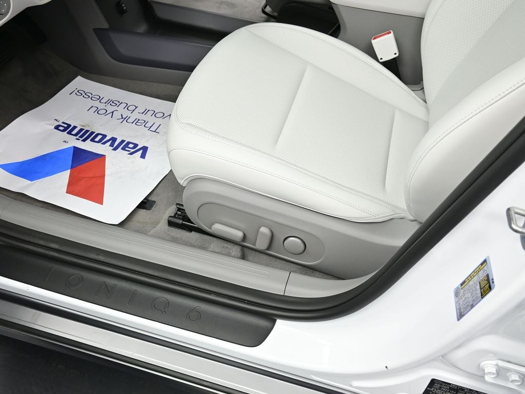 2025 Hyundai IONIQ 6 SEL