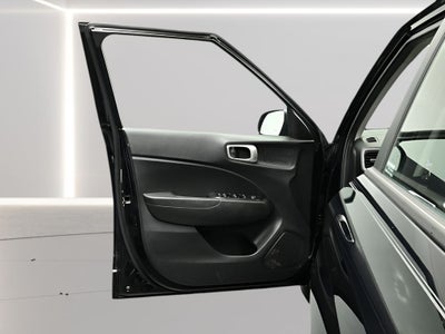 2020 Hyundai VENUE SE