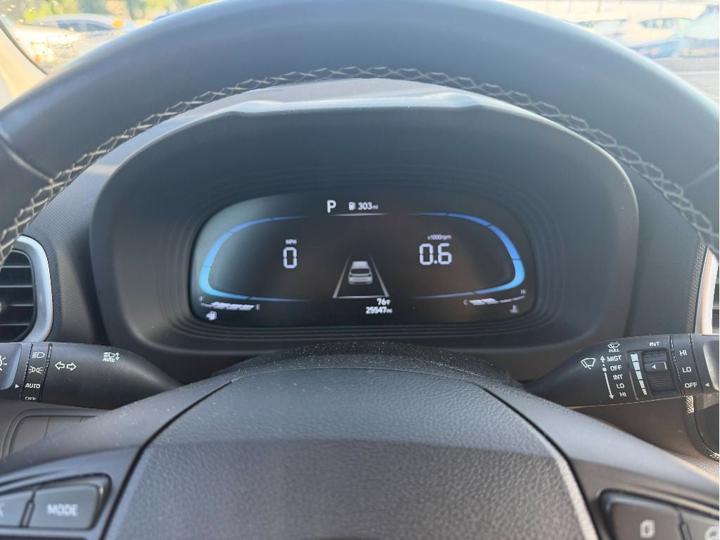2025 Hyundai VENUE SEL