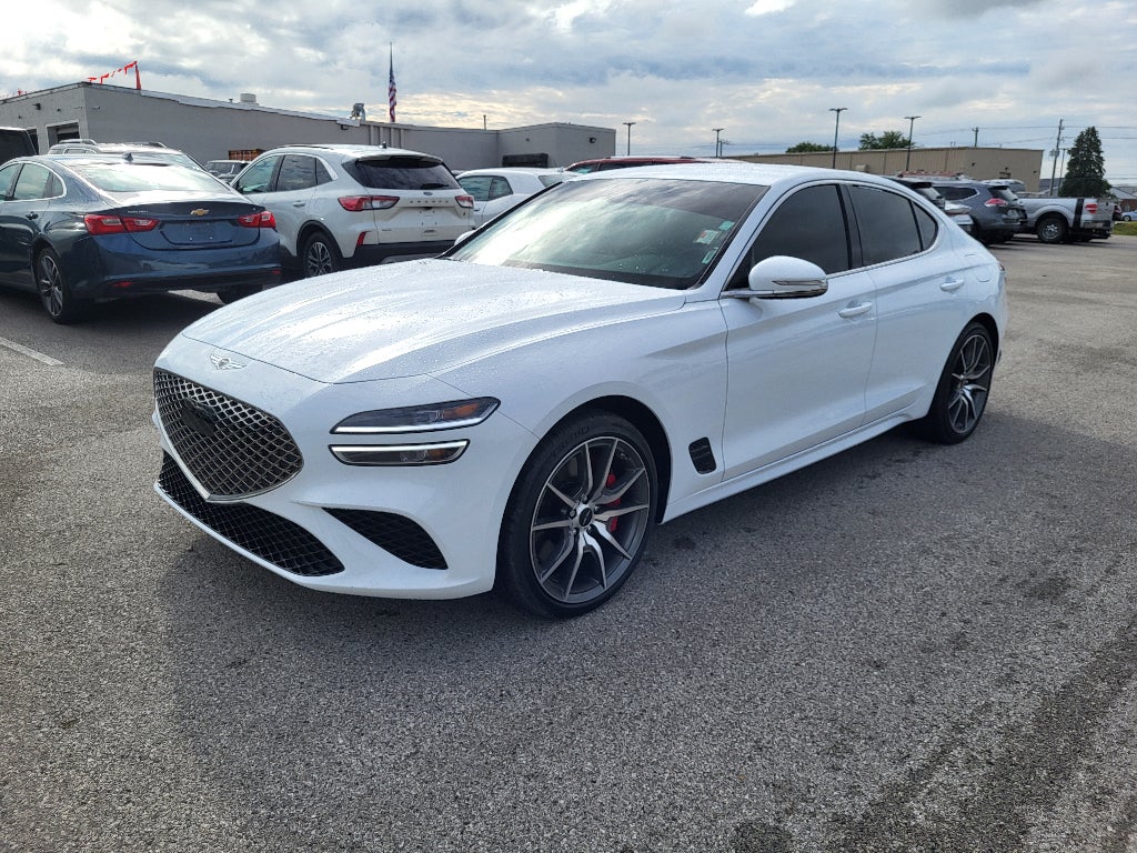 2025 Genesis G70 2.5T