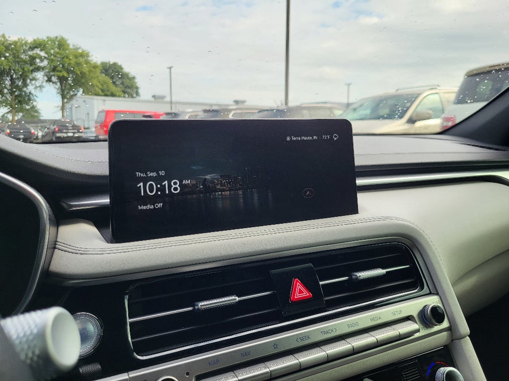 2025 Genesis G70 2.5T