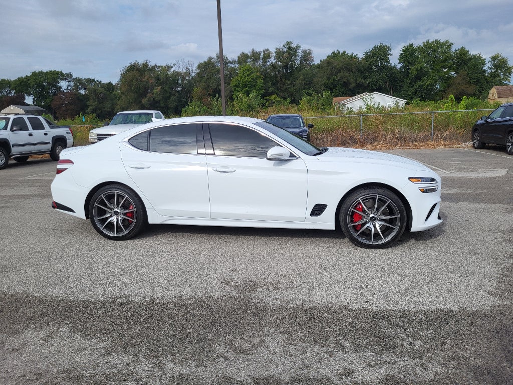 2025 Genesis G70 2.5T