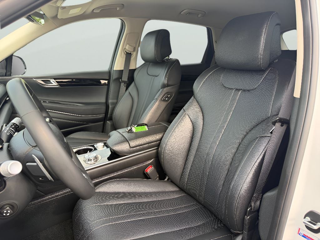 2025 Genesis GV80 2.5T Standard