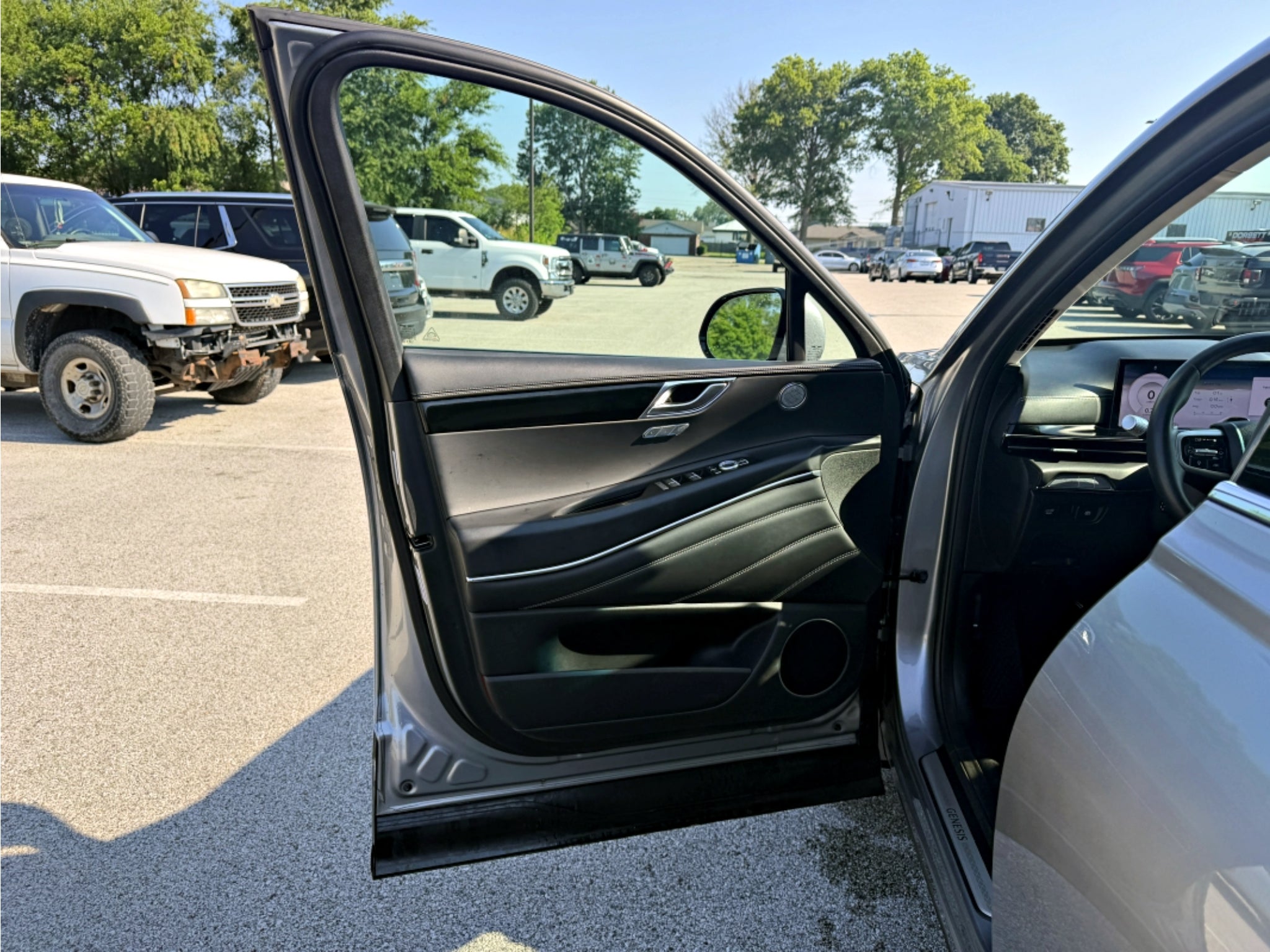 2025 Genesis GV80 2.5T Standard