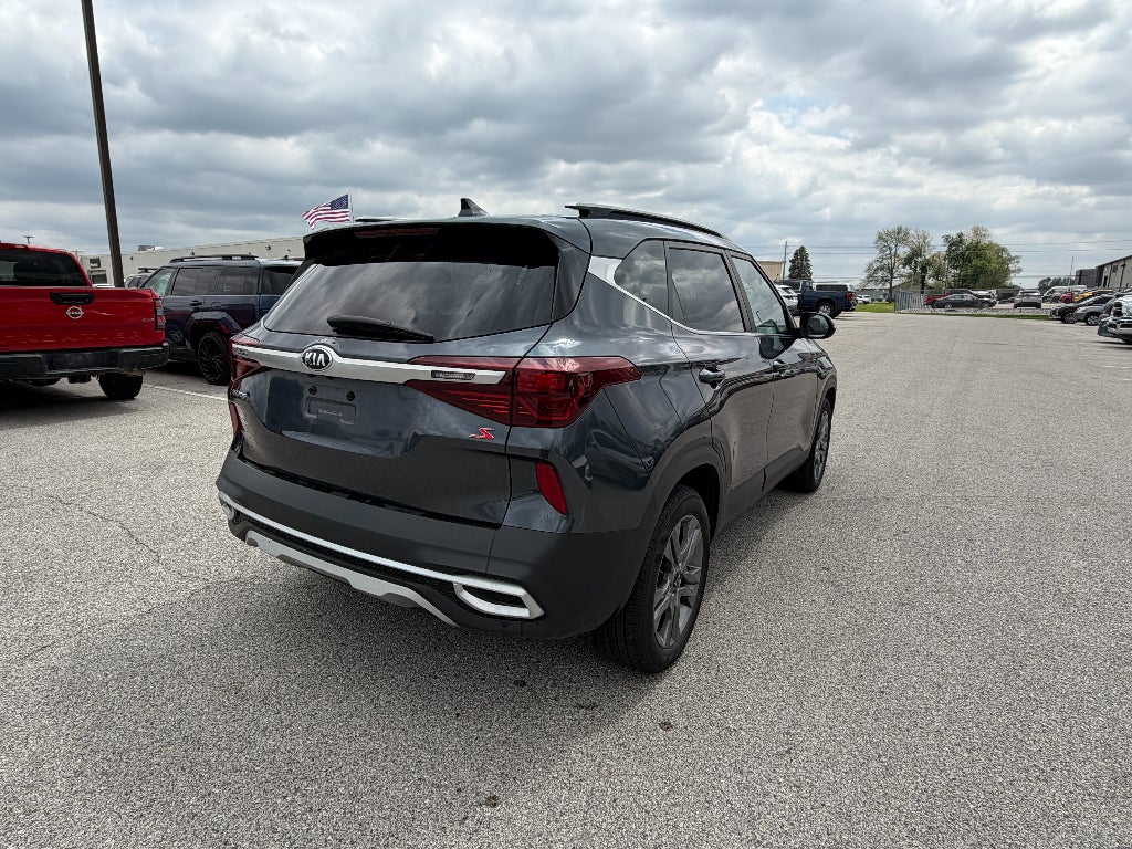 2021 Kia Seltos S
