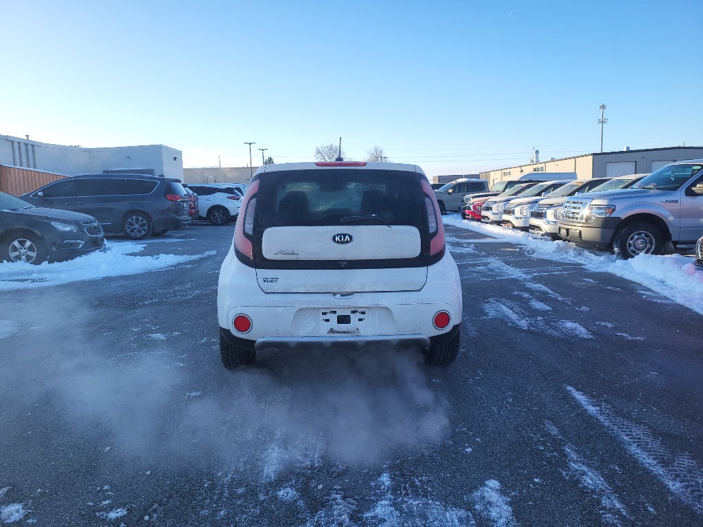 2018 Kia Soul +