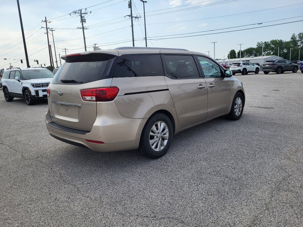 2016 Kia Sedona LX
