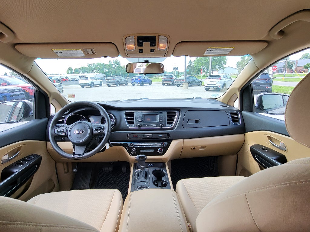 2016 Kia Sedona LX
