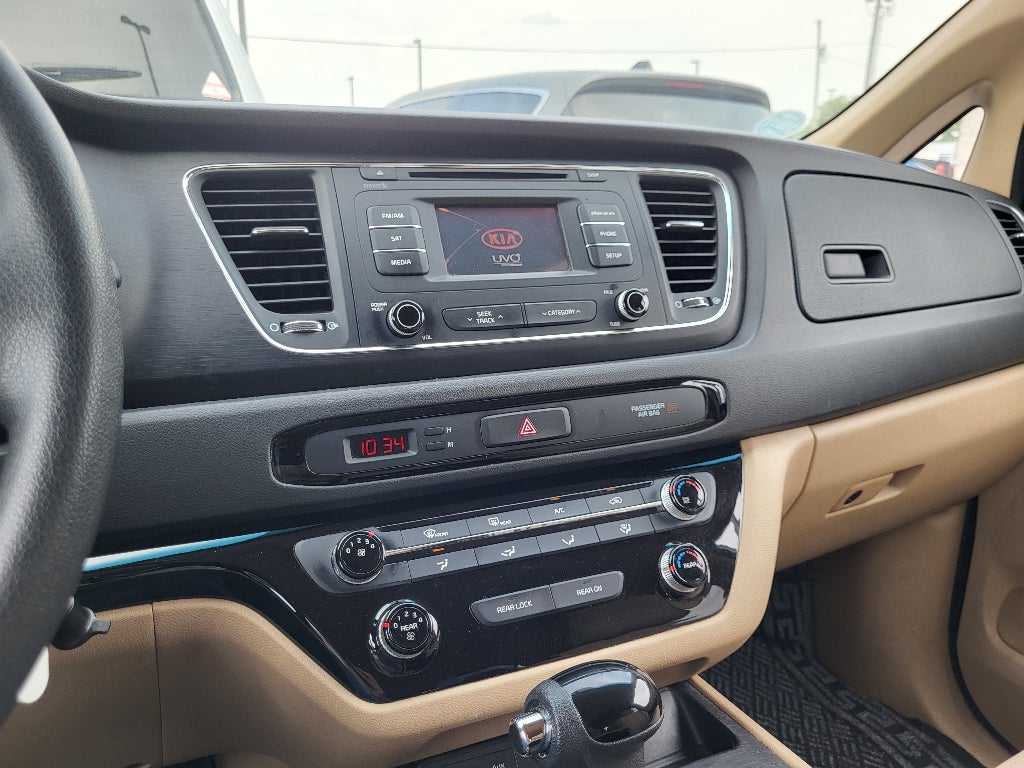 2016 Kia Sedona LX