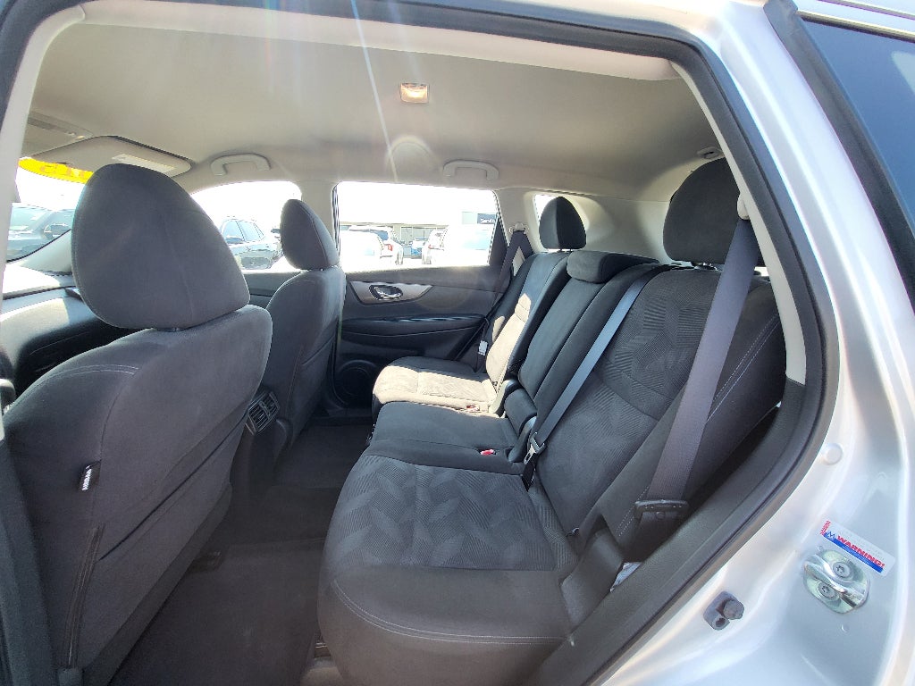 2015 Nissan Rogue S