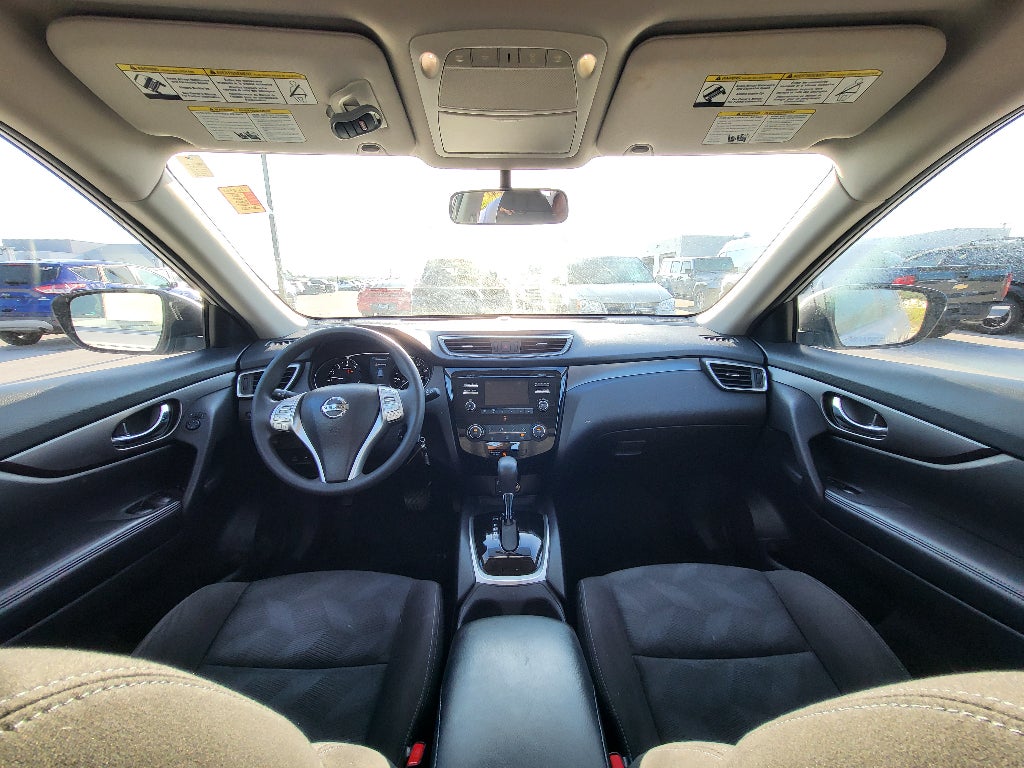 2015 Nissan Rogue S