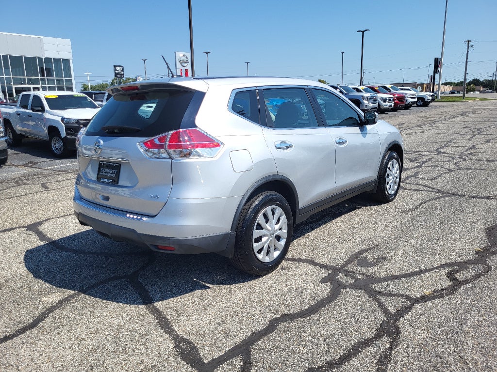 2015 Nissan Rogue S