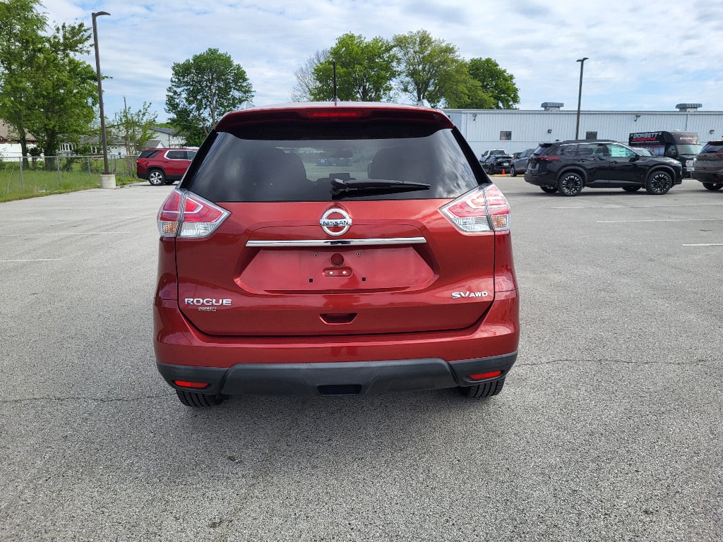 2016 Nissan Rogue SV
