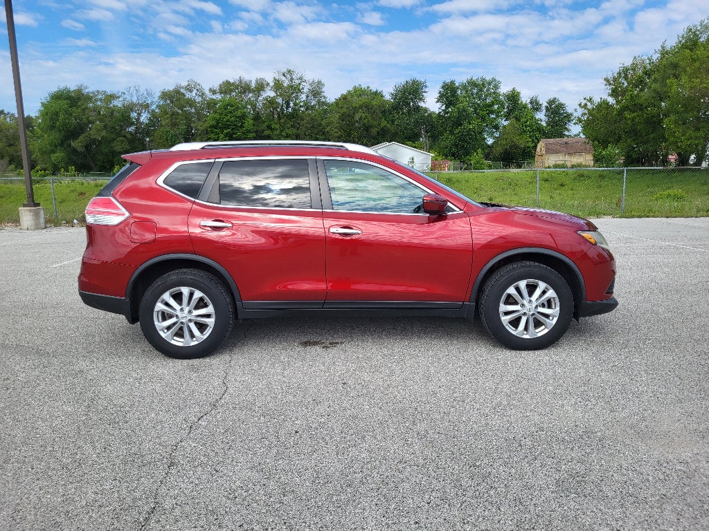 2016 Nissan Rogue SV