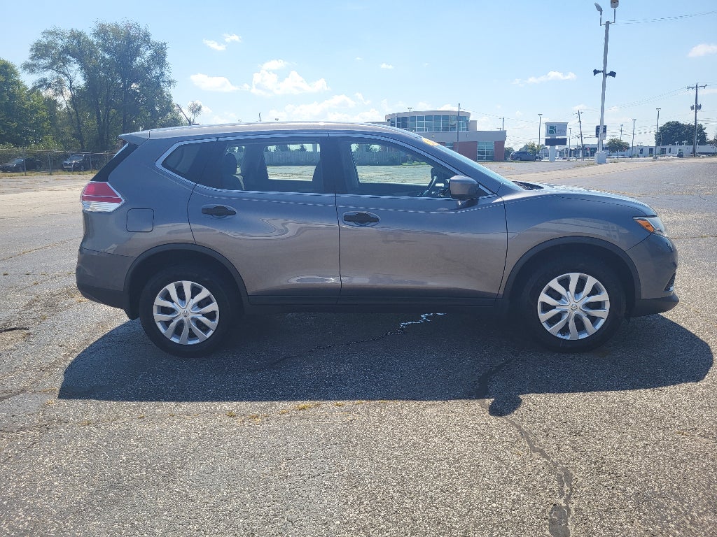 2016 Nissan Rogue S