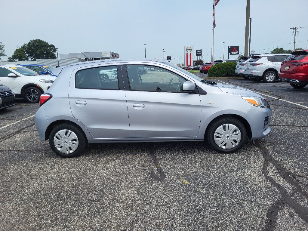 2024 Mitsubishi Mirage ES