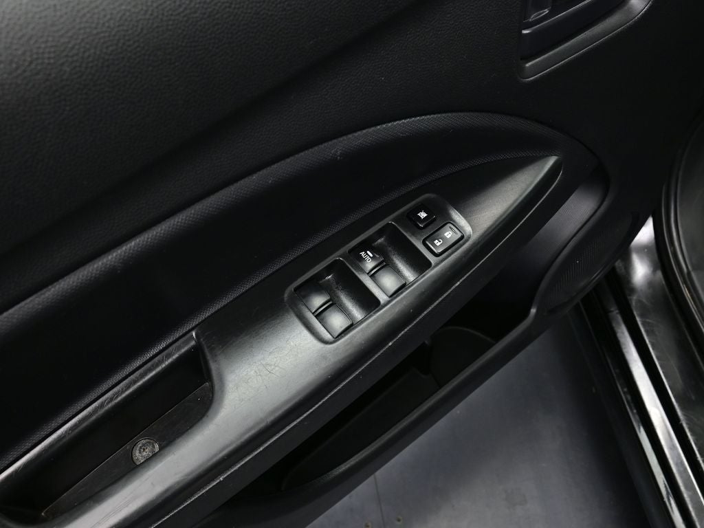 2021 Mitsubishi Mirage ES