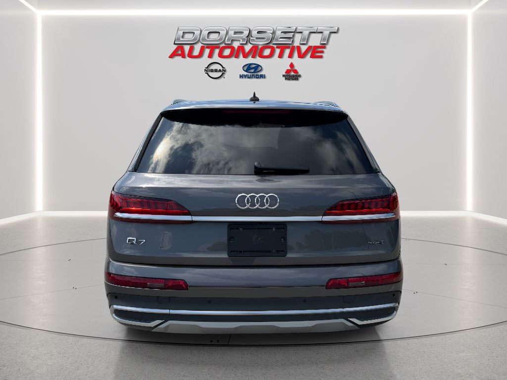 2021 Audi Q7 Premium Plus