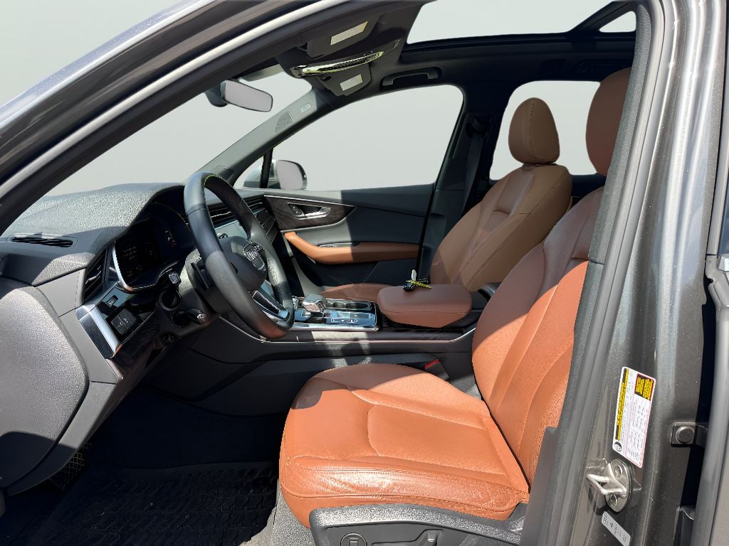 2021 Audi Q7 Premium Plus