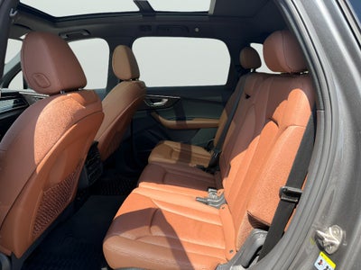 2021 Audi Q7 Premium Plus