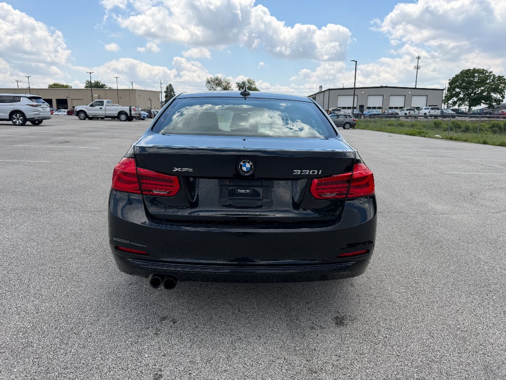 2017 BMW 3 series 330i xDrive