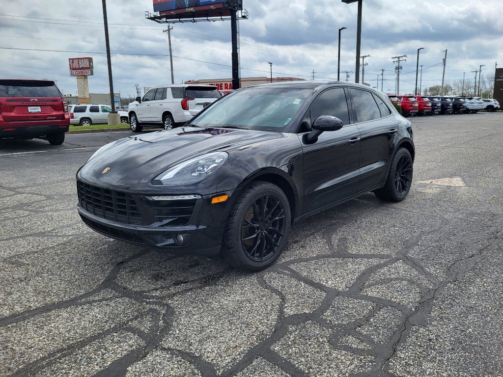 2018 Porsche Macan Sport Edition