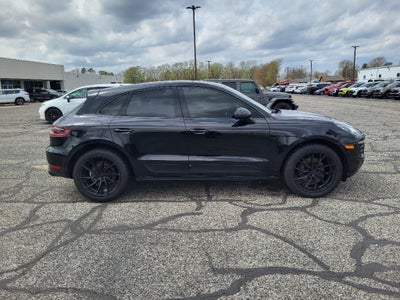 2018 Porsche Macan Sport Edition
