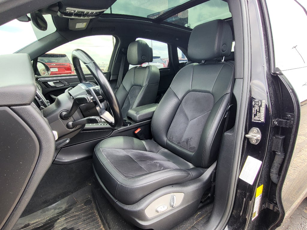 2018 Porsche Macan Sport Edition