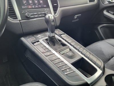 2018 Porsche Macan Sport Edition