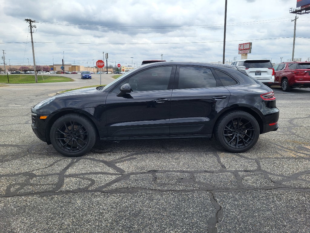 2018 Porsche Macan Sport Edition