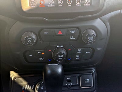 2022 Jeep Renegade Trailhawk