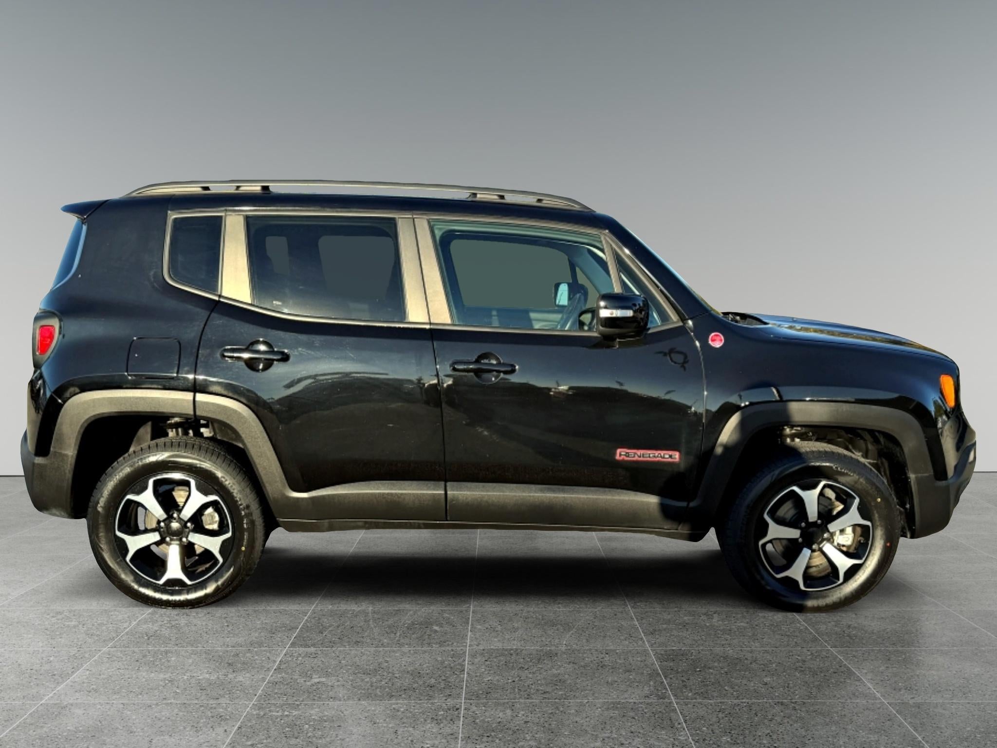 2022 Jeep Renegade Trailhawk
